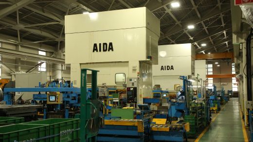 整理整頓された工場の様子