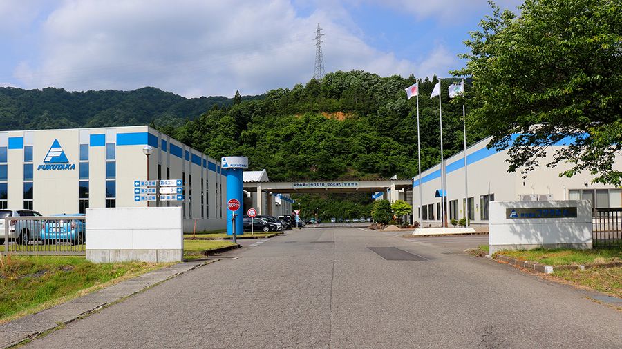 休憩時間の社内の様子